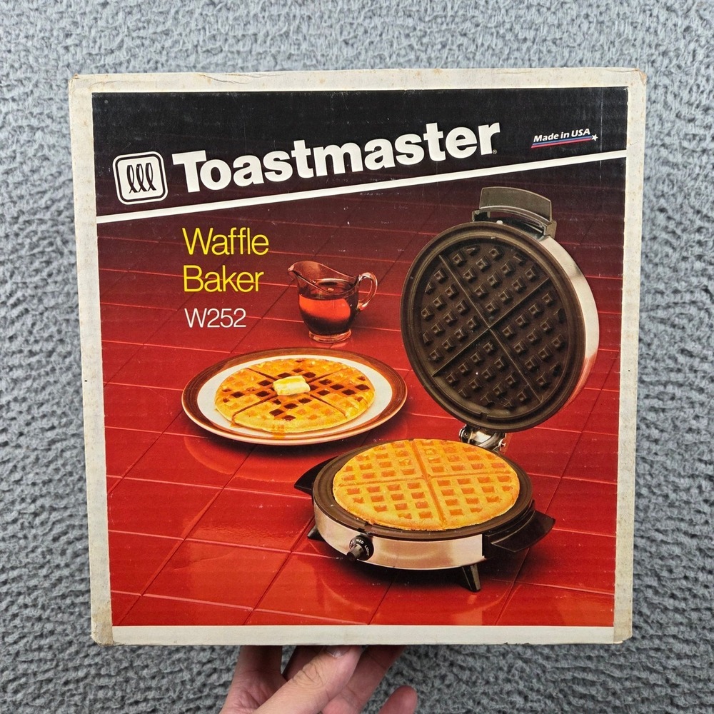 Toastmaster Waffle Baker W252 Silver Chrome Vintage Made in‎ USA NIB